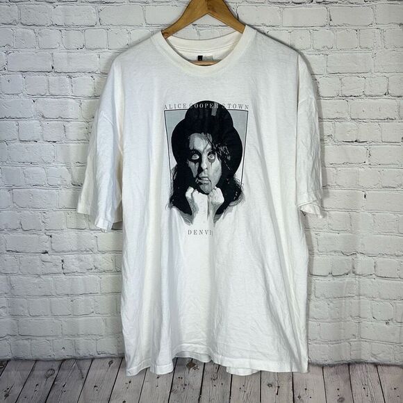 Alice Cooper’s Town Photo White Band T Concert Shirt size XXL Art for Redemption - Picture 1 of 7